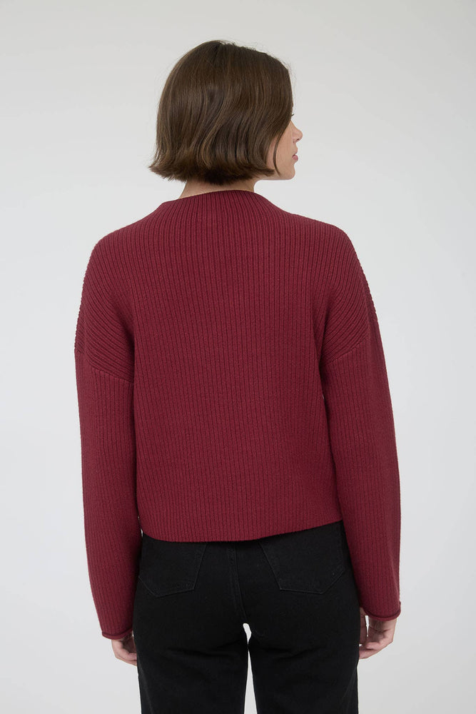 Central Park Long Sleeve Pocket Sweater