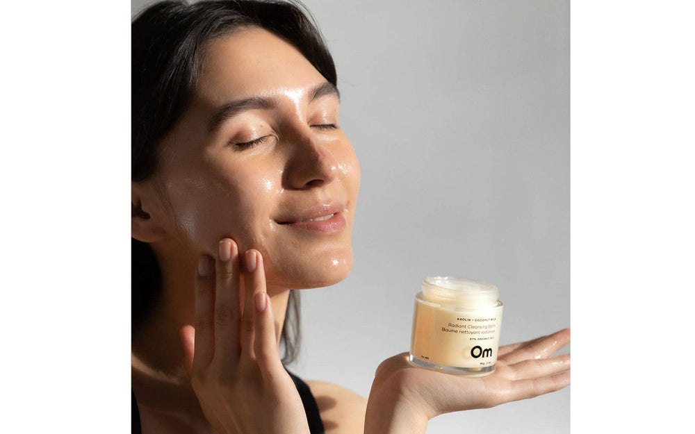 Om - Kaolin + Coconut Milk Radiant Cleansing Balm Mini